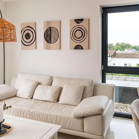 Dom 3* 墨菲尔登-瓦尔多夫