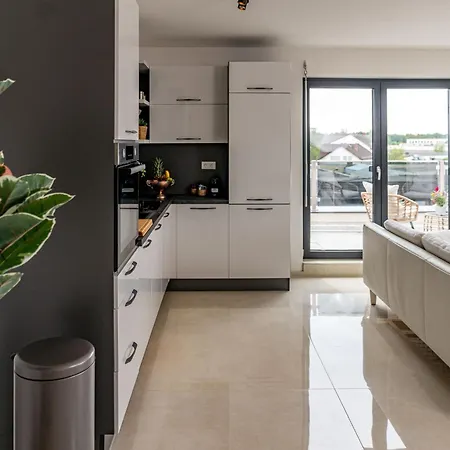 Dom Ξενοδοχείο με διαμερίσματα