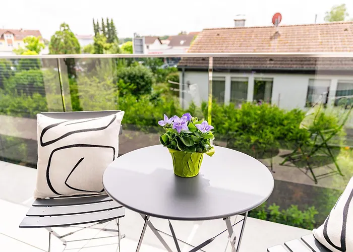 Dom Apartmanhotel 3*